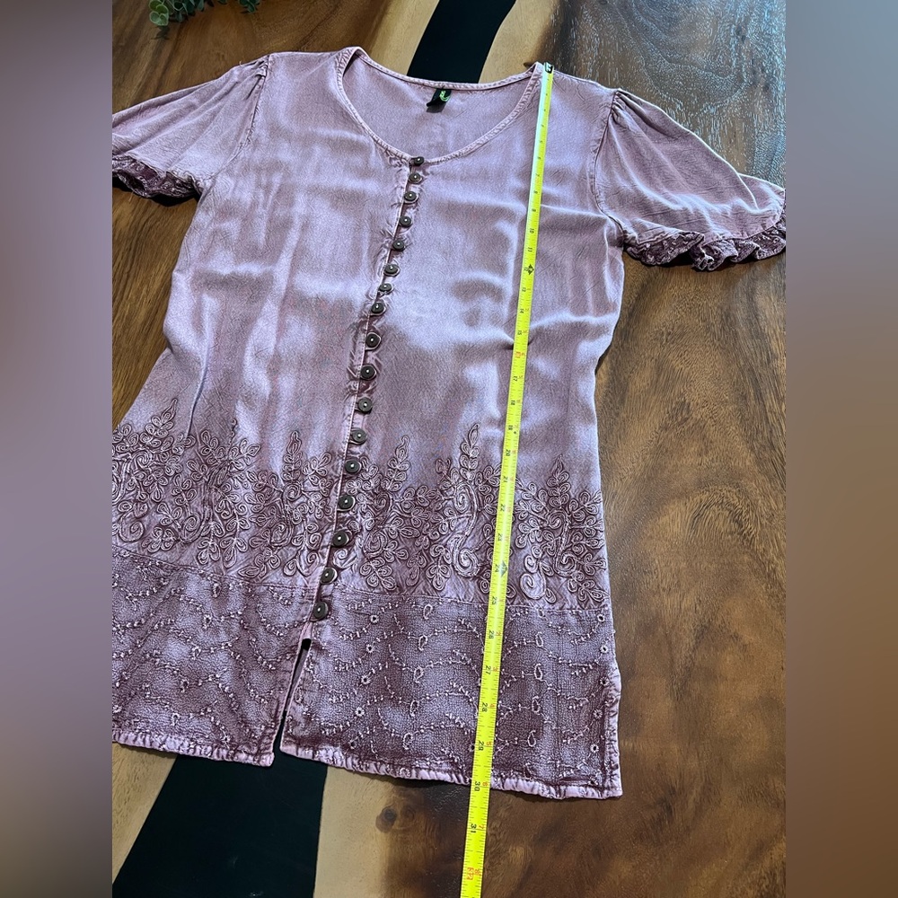 Sacred Threads Mauve Embroidered Blouse w/Ruffle Sleeve Detail & Buttons